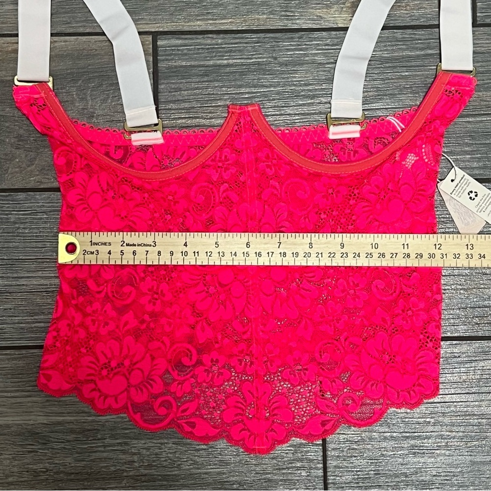 We Are HAH Free People Busta Move Hot Pink Lace Bustier Corset Size Medium Top - Picture 12 of 14
